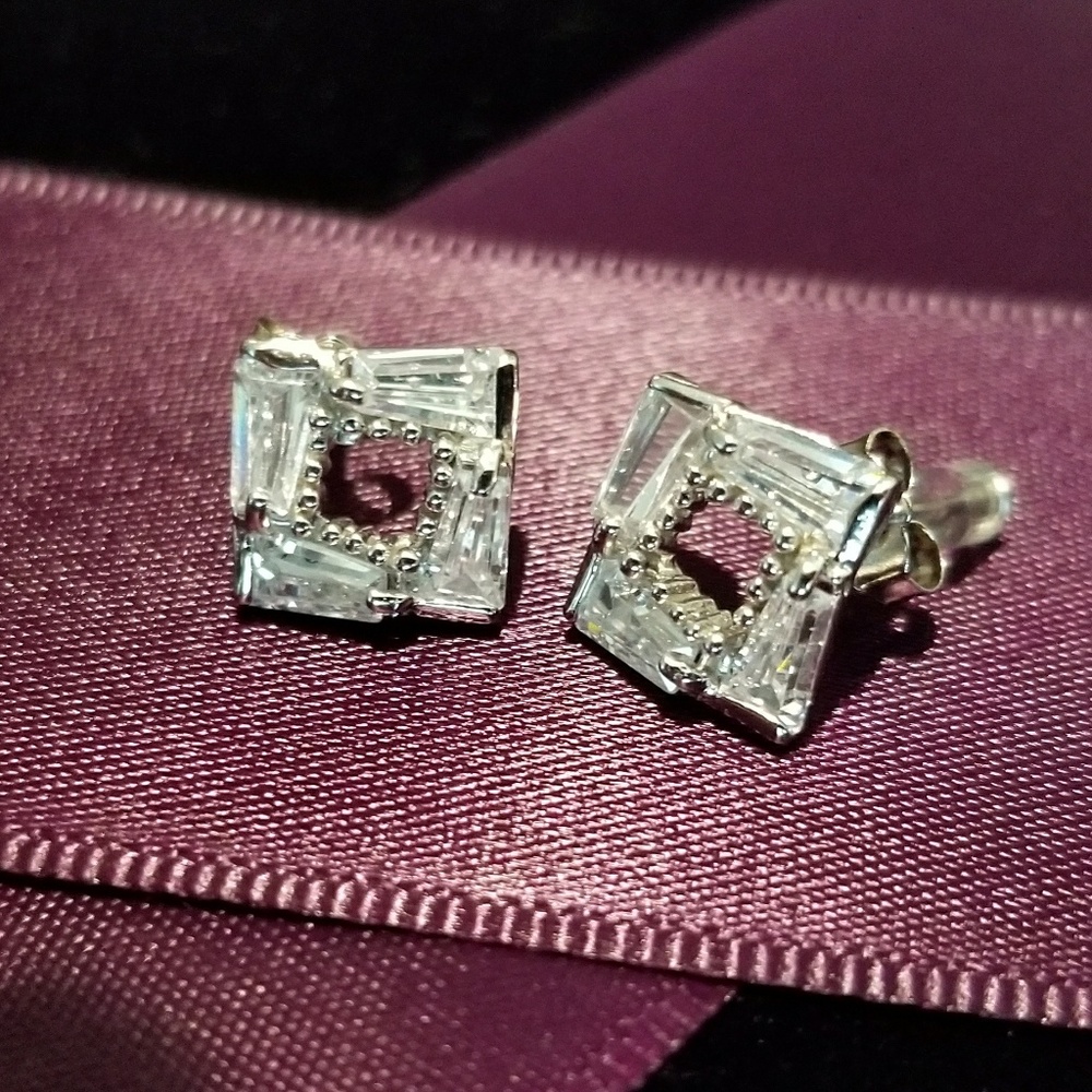Square w/Cubic Stud Earring